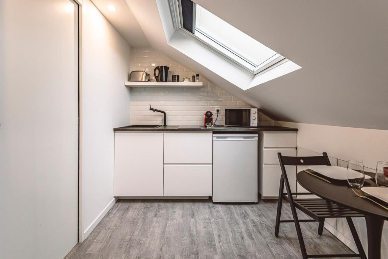 Le Coquet Logement Climatise Face A La Cathedrale - 3G Reims Exterior foto