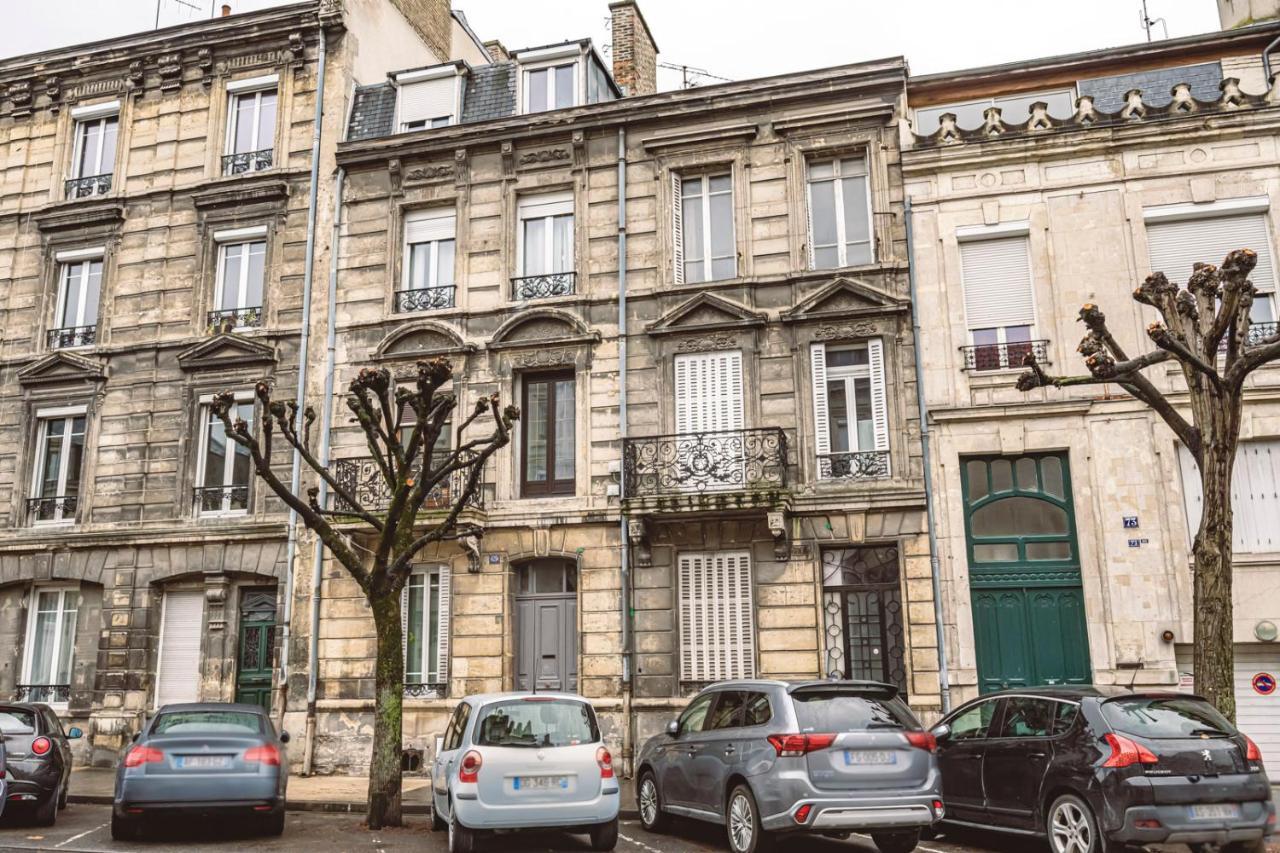 Le Coquet Logement Climatise Face A La Cathedrale - 3G Reims Exterior foto